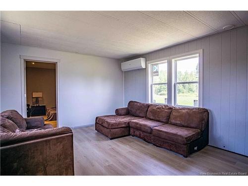 423 Route 105, Maugerville, NB 