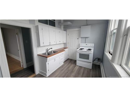 260 Douglas Ave, Saint John, NB - Indoor Photo Showing Kitchen With Double Sink
