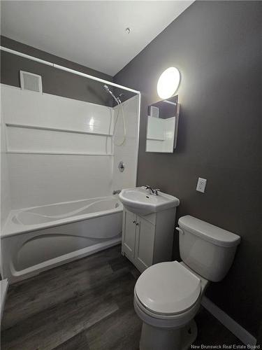 130-132 Broad St, Saint John, NB - Indoor Photo Showing Bathroom