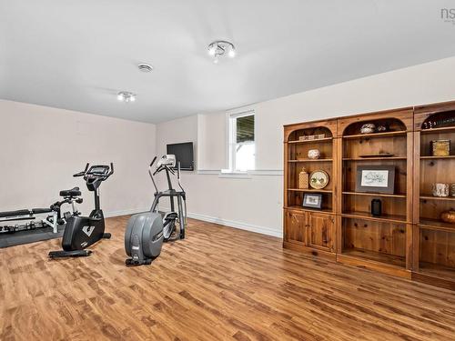 21 Leo Lane, Terence Bay, NS - Indoor Photo Showing Gym Room