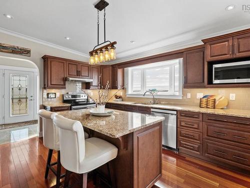 21 Leo Lane, Terence Bay, NS - Indoor Photo Showing Kitchen