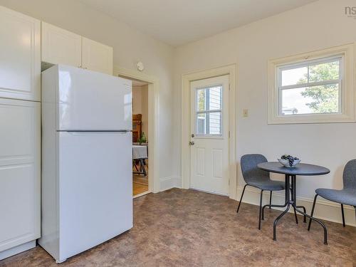 26 Thistle Street, Dartmouth, NS - Indoor