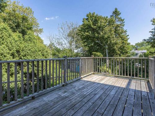 26 Thistle Street, Dartmouth, NS - Outdoor