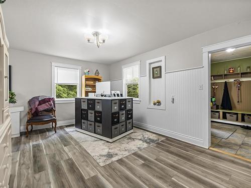 1049 Spring Valley Rd, Spring Valley, PE - Indoor