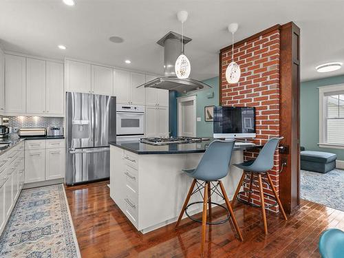 1777 Cambridge Street, Halifax, NS - Indoor Photo Showing Kitchen With Upgraded Kitchen