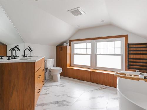 1777 Cambridge Street, Halifax, NS - Indoor Photo Showing Bathroom