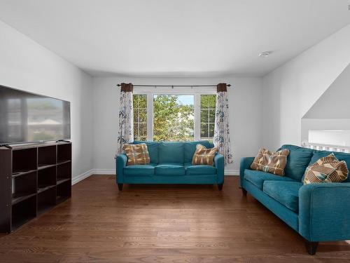 29 Colonna Place, Dartmouth, NS - Indoor Photo Showing Living Room
