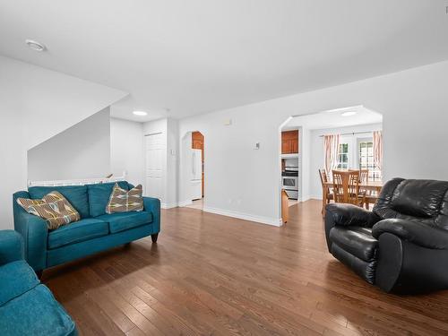 29 Colonna Place, Dartmouth, NS - Indoor Photo Showing Living Room