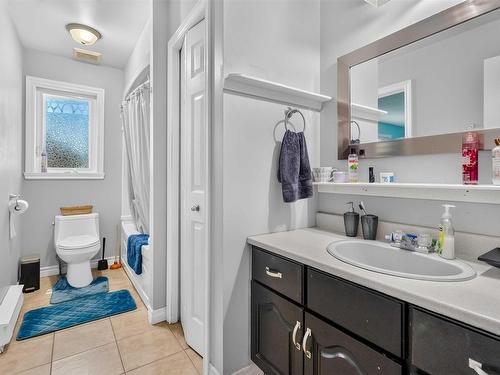 131 Pinewood Crescent, Cole Harbour, NS - Indoor Photo Showing Bathroom