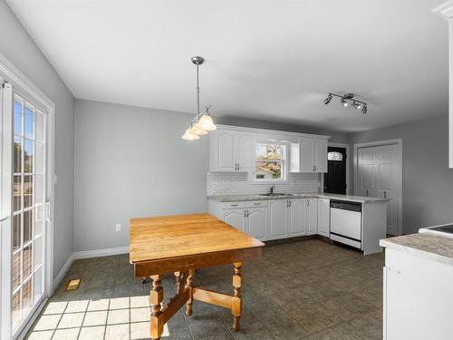 46 Westcomb Crescent, Charlottetown, PE - Indoor Photo Showing Kitchen