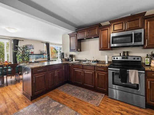 29 Ole King Square, Charlottetown, PE - Indoor Photo Showing Kitchen