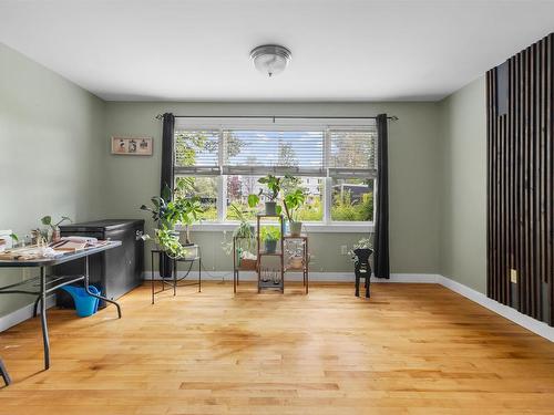 29 Ole King Square, Charlottetown, PE - Indoor Photo Showing Office