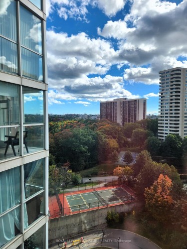 1103-5 Concorde Place, Toronto, ON - Outdoor With View