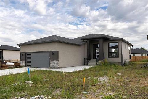 111 Oshanski Pl, West St Paul, MB - Outdoor