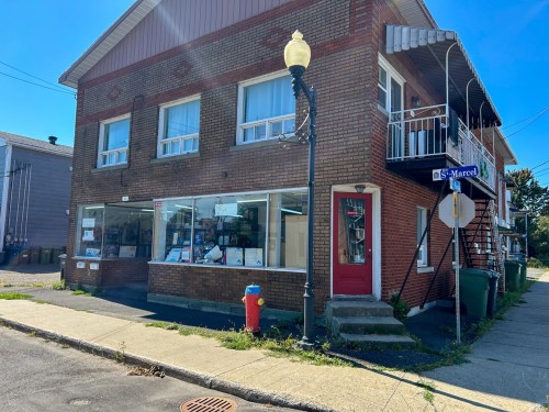 Front of Structure - 301 Rue St-Marcel, Drummondville, QC - Outdoor