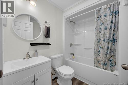 1 Kingfisher Road, Saint John, NB - Indoor Photo Showing Bathroom