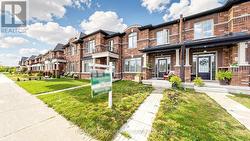 183 BEECHBOROUGH CRESCENT East Gwillimbury, ON L9N 0L6