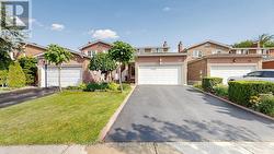18 RICHBELL STREET Vaughan, ON L4J 5W4