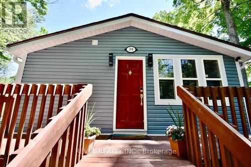 39 Domar Road, Tiny, ON - Outdoor With Exterior