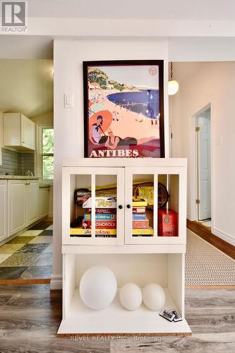 39 Domar Road, Tiny, ON - Indoor Photo Showing Other Room