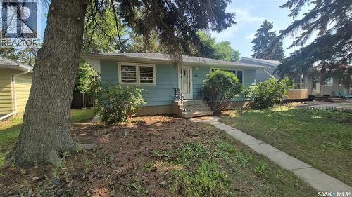 3916 Princess Drive, Regina, SK - Outdoor