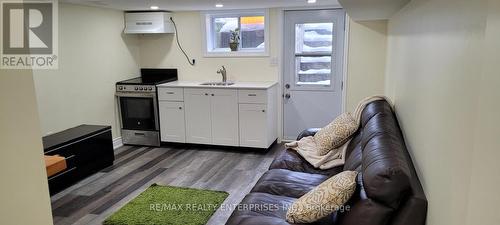 65A CHAMBERS AVENUE , Toronto, Ontario M6N 3M1