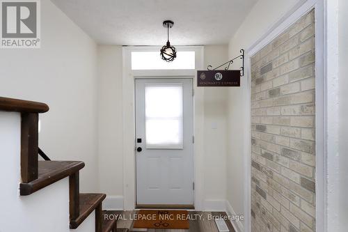 1 John Avenue, Brant, ON - Indoor Photo Showing Other Room