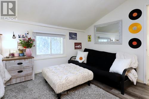 1 John Avenue, Brant, ON - Indoor Photo Showing Bedroom
