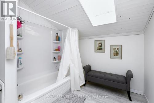 1 John Avenue, Brant, ON - Indoor