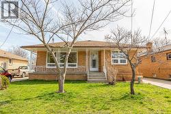 2666 JOS ST LOUIS Windsor, ON N8T 2M6