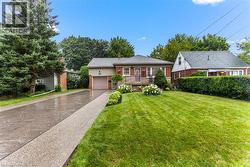 62 RANDALL Avenue Stoney Creek, ON L8G 2K9
