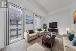 705 - 115 BLUE JAYS WAY Toronto, ON M5V 0N4