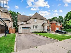 45 FAIRHOLME AVENUE  Toronto, ON M6B 2W7
