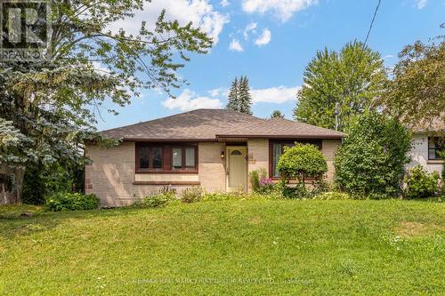 180 SHERWOOD AVENUE  Oshawa, ON L1G 3L8