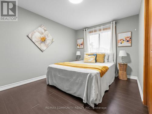 1397 Charles Drive, Burlington, ON - Indoor Photo Showing Bedroom