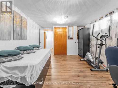 1397 Charles Drive, Burlington, ON - Indoor Photo Showing Gym Room