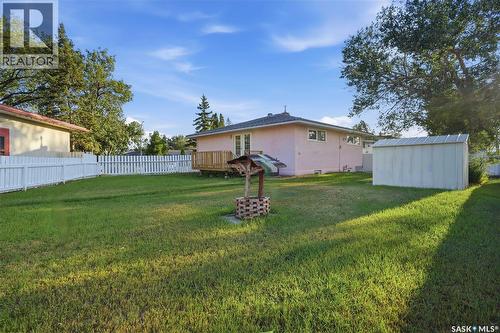 4904 Mckinley Avenue, Regina, SK - Outdoor