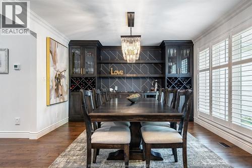 408 Pentilly, Tecumseh, ON - Indoor Photo Showing Dining Room