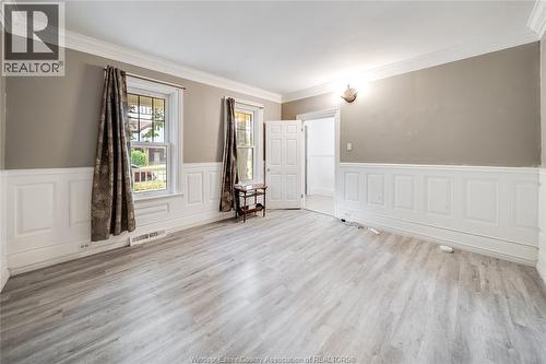 211 Cameron, Windsor, ON - Indoor Photo Showing Other Room