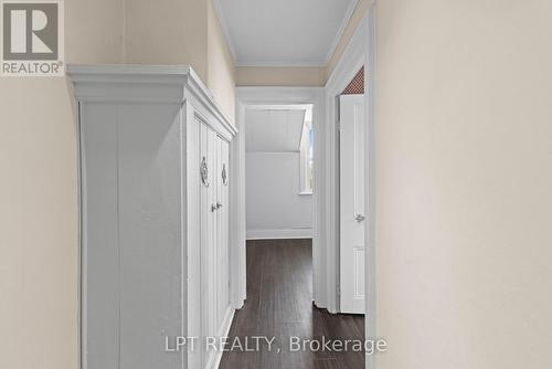 52 Parkside Drive E, Barrie, ON - 