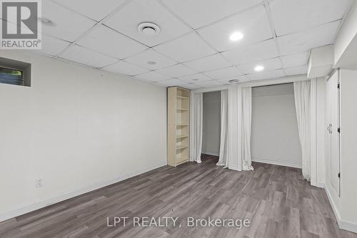 52 Parkside Drive E, Barrie, ON - Indoor Photo Showing Other Room