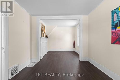 52 Parkside Drive E, Barrie, ON - Indoor Photo Showing Other Room
