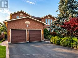 49 TURTLECREEK BOULEVARD Brampton, ON L6W 3X8