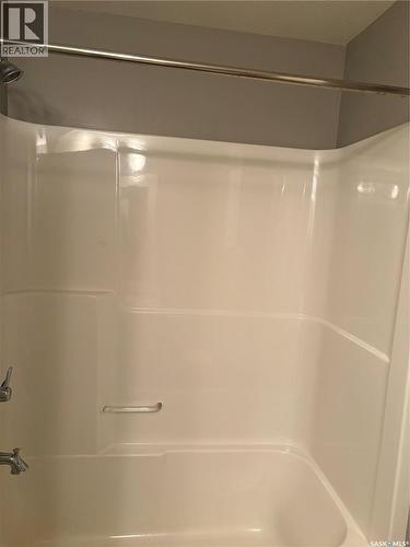 2034 St John Street, Regina, SK - Indoor Photo Showing Bathroom
