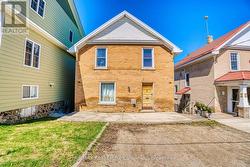 34 WELLINGTON STREET Mapleton, ON N0G 1P0