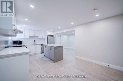 LOWER - 23 MANORCREST STREET , Brampton, Ontario L6S 2W7 5