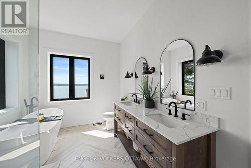 Primary Ensuite - 5 Shoreside Way, Augusta, ON - Indoor Photo Showing Bathroom