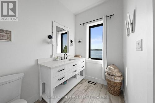 Bedroom 2 Ensuite - 5 Shoreside Way, Augusta, ON - Indoor Photo Showing Bathroom