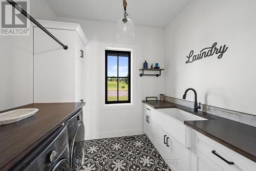 Laundry Room (Main Level) - 5 Shoreside Way, Augusta, ON - Indoor
