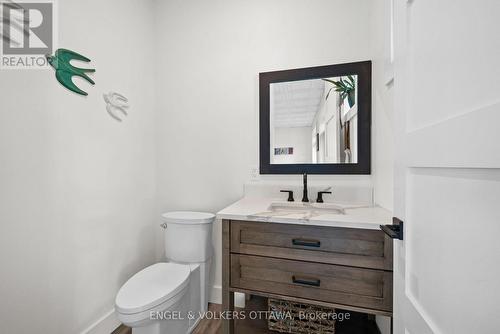 Powder room (Lower Level) - 5 Shoreside Way, Augusta, ON - Indoor Photo Showing Bathroom